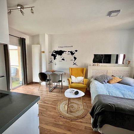 Apto-Estudio 20 Min-Centro Malaga كارتاما المظهر الخارجي الصورة