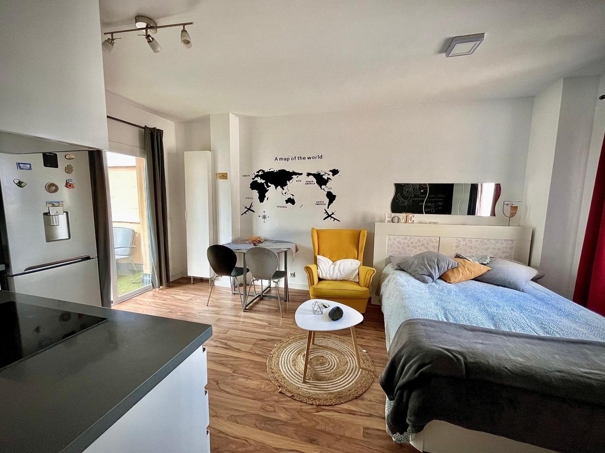 Apto-Estudio 20 Min-Centro Malaga كارتاما المظهر الخارجي الصورة